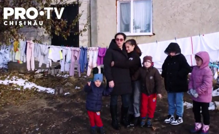 DARUIESTI SI CASTIGI: Locuiesc intr-o casa mica si veche, iar frica lor cea mai mare e ca ar putea ramane pe drumuri. Sapte copii, dintre care doi sufera de boli sunt crescuti doar de mama lor - VIDEO