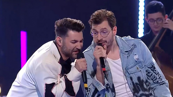 Alex Maxim si Smiley, antrenorul sau, au ridicat publicul in picioare dupa interpretarea legendarei piese „In lipsa mea”