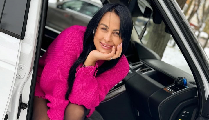 Bat clopote de nunta! Ina Terescenco si logodnicul ei si-au ales nasii: „Multumesc ca ne-ati acceptat” - FOTO Bat clopote de nunta! Ina Terescenco si logodnicul ei si-au ales nasii: „Multumesc ca ne-ati acceptat” - FOTO