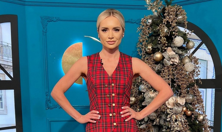 Moment neasteptat in direct la O Seara Perfecta! Cum a fost surprinsa Anisoara Loghin: „Cu ocazia zilei tale de nastere nu am putut ramane cuminti in redactie” - VIDEO Moment neasteptat in direct la O Seara Perfecta! Cum a fost surprinsa Anisoara Loghin: „Cu ocazia zilei tale de nastere nu am putut ramane cuminti in redactie” - VIDEO