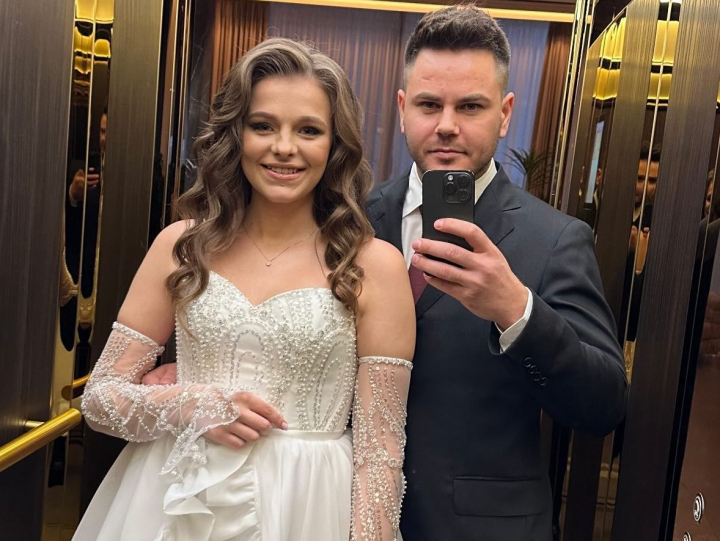 Dan Ionita a petrecut Craciunul pe stil vechi in spital alaturi de iubita lui! Care este cauza, dar si cum se simte Cristina - FOTO/VIDEO