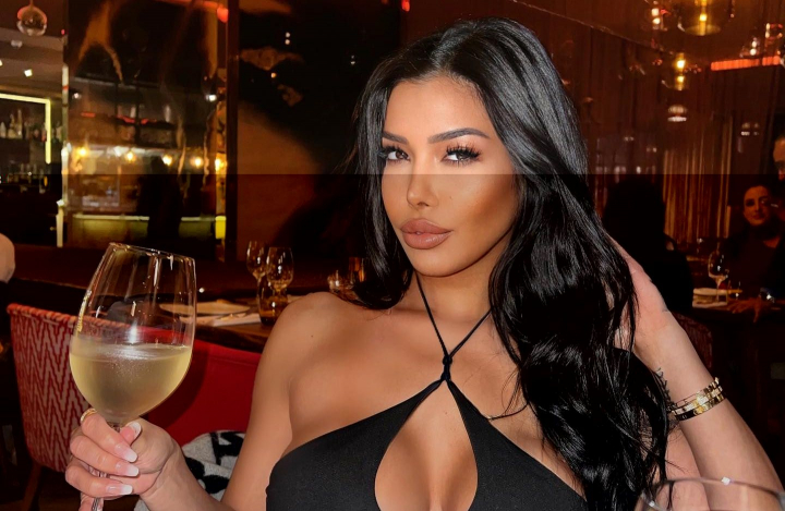 A cheltuit peste 100.000 de dolari pe operatii estetice, dar e criticata pe internet: „Mi se spune ca arat ca Michael Jackson!” A cheltuit peste 100.000 de dolari pe operatii estetice, dar e criticata pe internet: „Mi se spune ca arat ca Michael Jackson!”