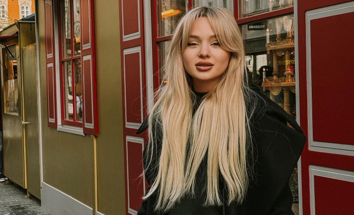 Daniela Costetchi - indragostita lulea! Ipostaze tandre alaturi de noul iubit - FOTO/VIDEO Daniela Costetchi - indragostita lulea! Ipostaze tandre alaturi de noul iubit - FOTO/VIDEO