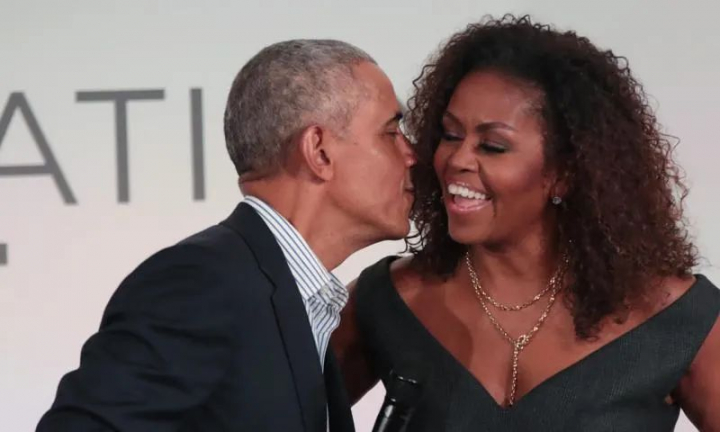 Ce mesaj emotionant a primit Michelle Obama la cei 60 de ani, de la sotul ei, Barack Obama - FOTO Ce mesaj emotionant a primit Michelle Obama la cei 60 de ani, de la sotul ei, Barack Obama - FOTO