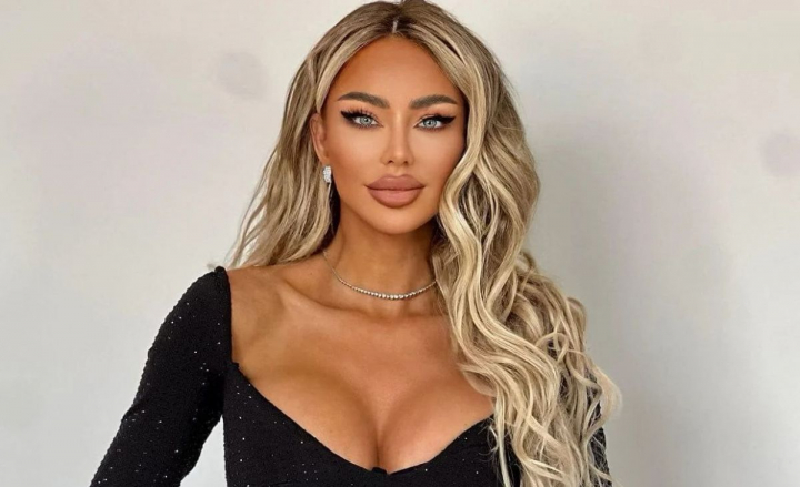 Bianca Dragusanu a renuntat la cagula. Cum arata fosta prezentatoare, dupa operatia de lifting : „Mi-am revenit spectaculos” - FOTO Bianca Dragusanu a renuntat la cagula. Cum arata fosta prezentatoare, dupa operatia de lifting : „Mi-am revenit spectaculos” - FOTO