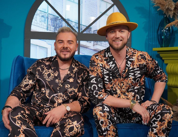 La un interviu pe gheata - cu Sunstroke Project! Ce piesa a trupei a devenit hit international dupa 14 ani de la lansare - VIDEO La un interviu pe gheata - cu Sunstroke Project! Ce piesa a trupei a devenit hit international dupa 14 ani de la lansare - VIDEO