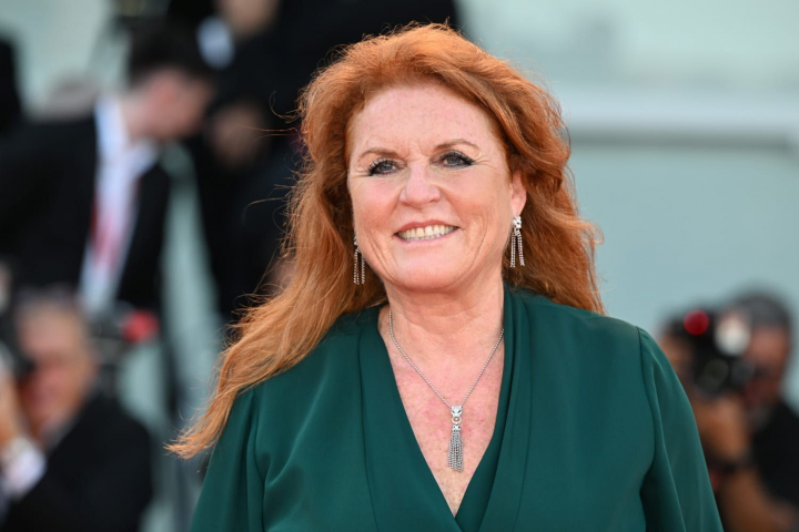 Primele imagini cu Sarah Ferguson dupa diagnosticul de cancer. Care este starea de sanatate a ducesei de York - FOTO
Primele imagini cu Sarah Ferguson dupa diagnosticul de cancer. Care este starea de sanatate a ducesei de York - FOTO