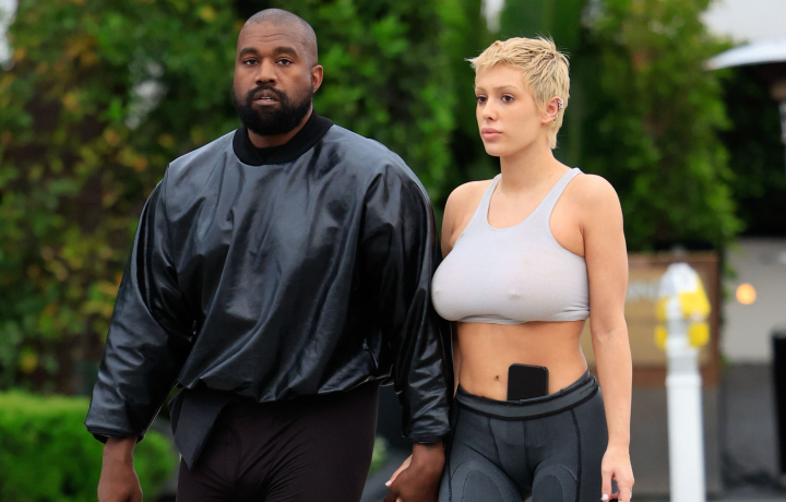 Motivul pentru care Kanye West i-ar fi interzis sotiei sale, Bianca Censori, sa detina conturi pe social media Motivul pentru care Kanye West i-ar fi interzis sotiei sale, Bianca Censori, sa detina conturi pe social media