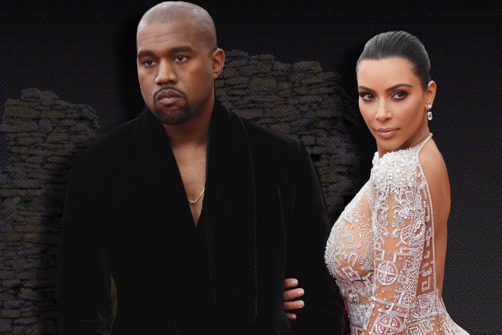 Kim Kardashian si Kanye West, intalnire de gradul zero! Artistul si-a acoperit fata, in timp ce starleta a iesit din casa intr-o bustiera si o blana de 13 mii de dolari - FOTO Kim Kardashian si Kanye West, intalnire de gradul zero! Artistul si-a acoperit fata, in timp ce starleta a iesit din casa intr-o bustiera si o blana de 13 mii de dolari - FOTO