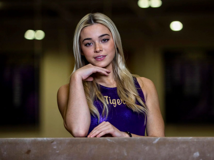 Cine este Olivia Dunne, tanara supranumita „cea mai frumoasa gimnasta din lume”. Are milioane de fani pe Instagram si castiga cel putin 30 de mii de dolari pentru o singura postare - FOTO