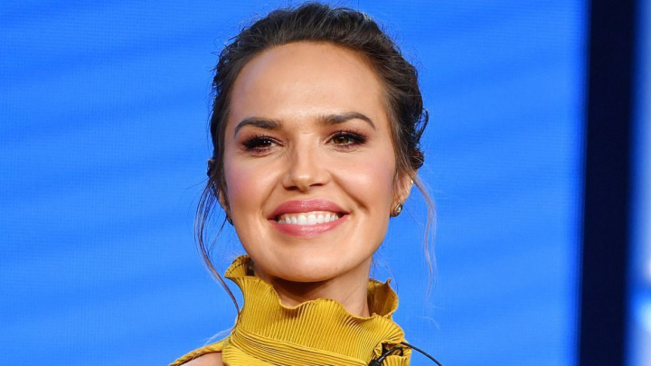 Horoscop 19 februarie 2024. Zodia pentru care iubirea ar putea fi la doat cativa pasi distanta
Horoscop 19 februarie 2024. Zodia pentru care iubirea ar putea fi la doat cativa pasi distanta