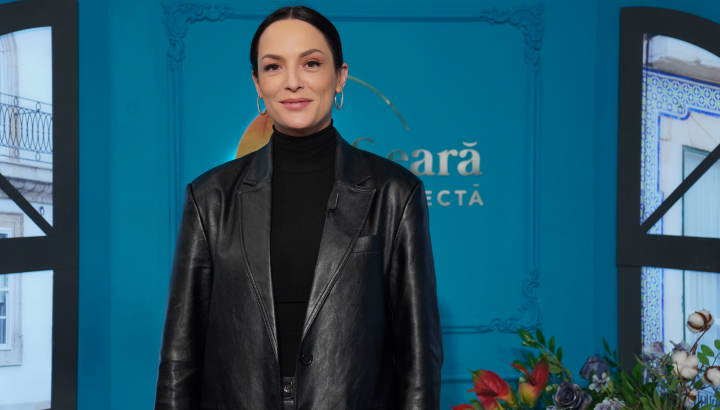 Ea este vocea feminina din spatele hit-ului „Cine-i Soarele Tau”! Cum il interpreteaza live, in direct la O Seara Perfecta - VIDEO Ea este vocea feminina din spatele hit-ului „Cine-i Soarele Tau”! Cum il interpreteaza live, in direct la O Seara Perfecta - VIDEO