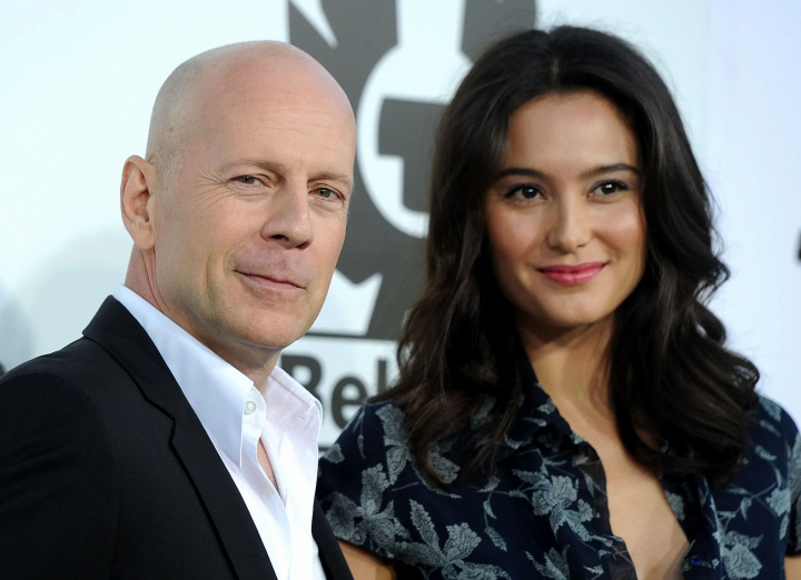Sotia lui Bruce Willis, Emma Heming, marturisiri oneste despre boala actorului: “Nu mai speriati oamenii” Sotia lui Bruce Willis, Emma Heming, marturisiri oneste despre boala actorului: “Nu mai speriati oamenii”