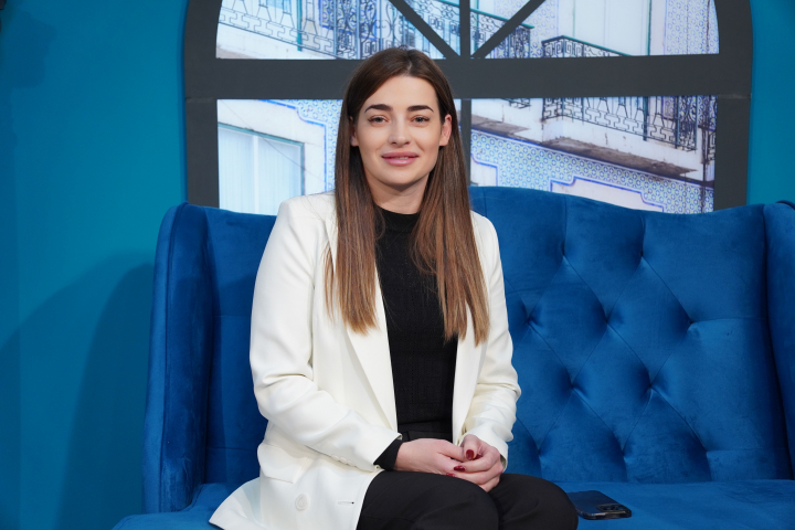 Trucuri simple pentru un par sanatos! Sfaturi utile de la specialista, Mariana Birca: „Blondul nu este domeniul unde ai putea economisi” - VIDEO