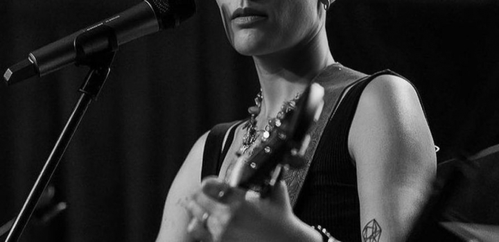 O cantareata devenita virala pe TikTok, a murit la 31 de ani. Care este cauza decesului O cantareata devenita virala pe TikTok, a murit la 31 de ani. Care este cauza decesului