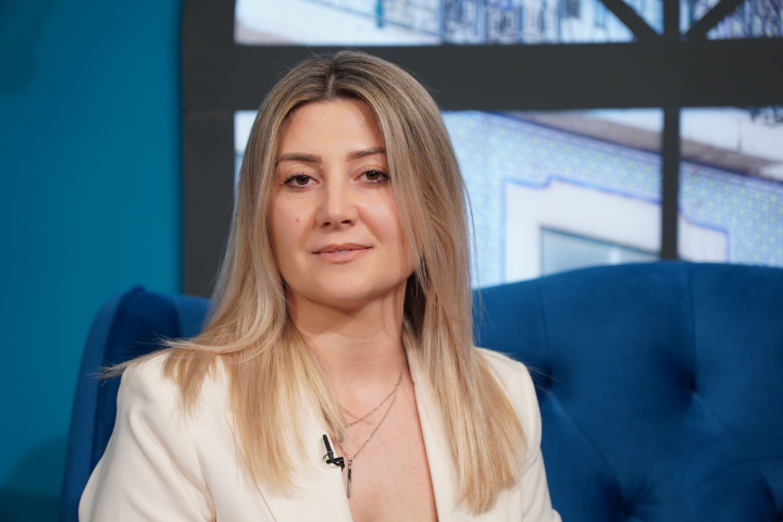 Cadourile pentru ziua femeii sunt acum la mare cautare. Victoria Berneveac te ajuta sa-l gasesti pe cel potrivit - VIDEO Cadourile pentru ziua femeii sunt acum la mare cautare. Victoria Berneveac te ajuta sa-l gasesti pe cel potrivit - VIDEO