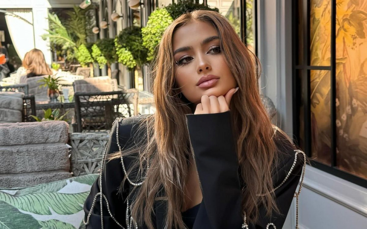 Iuliana Beregoi si-a surprins mama de ziua femeii cu un cover! Care a fost reactia acesteia - VIDEO Iuliana Beregoi si-a surprins mama de ziua femeii cu un cover! Care a fost reactia acesteia - VIDEO