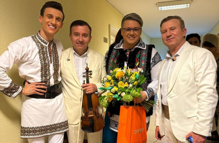 Moldovenii au facut senzatie aseara la Sala Palatului din Bucuresti. Fratii Advahov au ridicat publicul in picioare, iar Gabriel Nebunu a fost printre invitatii speciali - VIDEO Moldovenii au facut senzatie aseara la Sala Palatului din Bucuresti. Fratii Advahov au ridicat publicul in picioare, iar Gabriel Nebunu a fost printre invitatii speciali - VIDEO