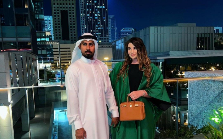 O femeie casatorita cu un milionar din Dubai sustine ca va avea reguli stricte pentru viitorii ei copii: „Primul lor cuvant invatat va fi Dior, nu mama sau tata” - FOTO/VIDEO O femeie casatorita cu un milionar din Dubai sustine ca va avea reguli stricte pentru viitorii ei copii: „Primul lor cuvant invatat va fi Dior, nu mama sau tata” - FOTO/VIDEO
