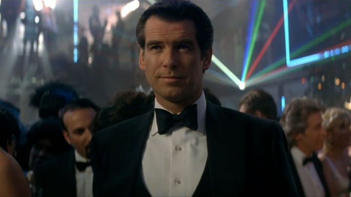 Are 70 de ani, dar si-a pastrat eleganta si rafinamentul lui James Bond. Pierce Brosnan, in forma maxima - FOTO Are 70 de ani, dar si-a pastrat eleganta si rafinamentul lui James Bond. Pierce Brosnan, in forma maxima - FOTO