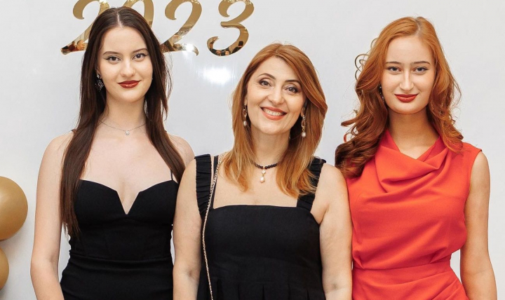 Gemenele Aurei s-au transformat total! De ce anul acesta au ales să-și petrecă aniversarea fără mama lor - VIDEO Gemenele Aurei s-au transformat total! De ce anul acesta au ales să-și petrecă aniversarea fără mama lor - VIDEO