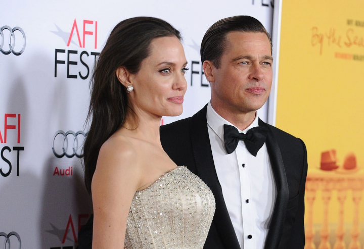 Cum se termină războiul Brad Pitt - Angelina Jolie. Actorul a renunțat la un lucru drag sufletului său Cum se termină războiul Brad Pitt - Angelina Jolie. Actorul a renunțat la un lucru drag sufletului său