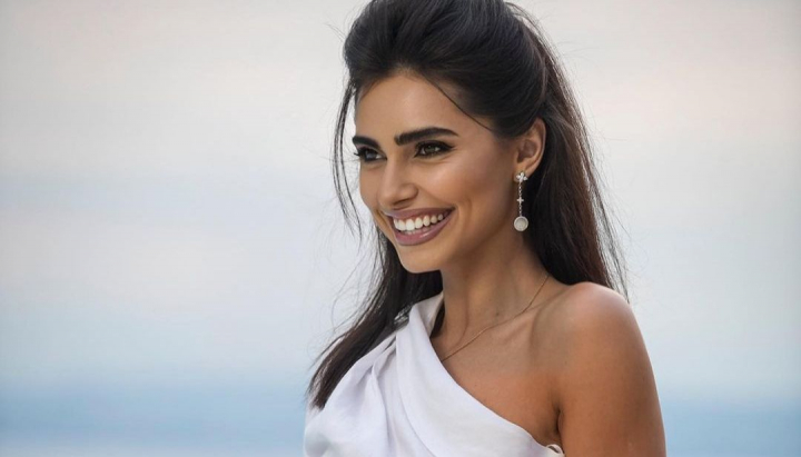 Felicia Sîrbu iubește din nou! Primele imagini alături de cel care i-a furat inima - FOTO Felicia Sîrbu iubește din nou! Primele imagini alături de cel care i-a furat inima - FOTO