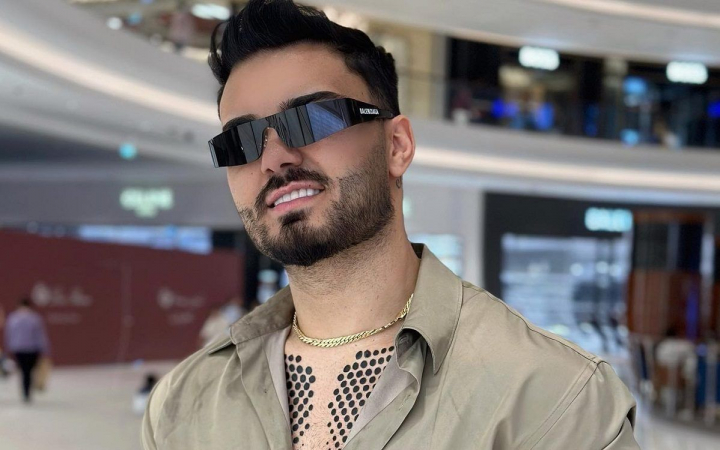 Cum arăta Jador înainte de a-și pune fațete dentare. Acum e complet schimbat - FOTO Cum arăta Jador înainte de a-și pune fațete dentare. Acum e complet schimbat - FOTO