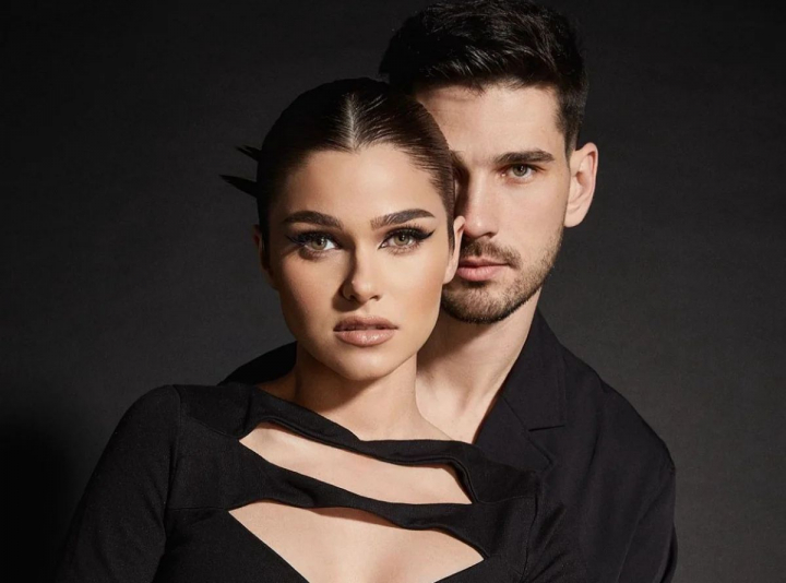 Theo Rose a dezvăluit motivul pentru care nu poartă inelul de logodnă. Iubita lui Anghel Damian urmează să ajungă, în curând, în fața altarului Theo Rose a dezvăluit motivul pentru care nu poartă inelul de logodnă. Iubita lui Anghel Damian urmează să ajungă, în curând, în fața altarului