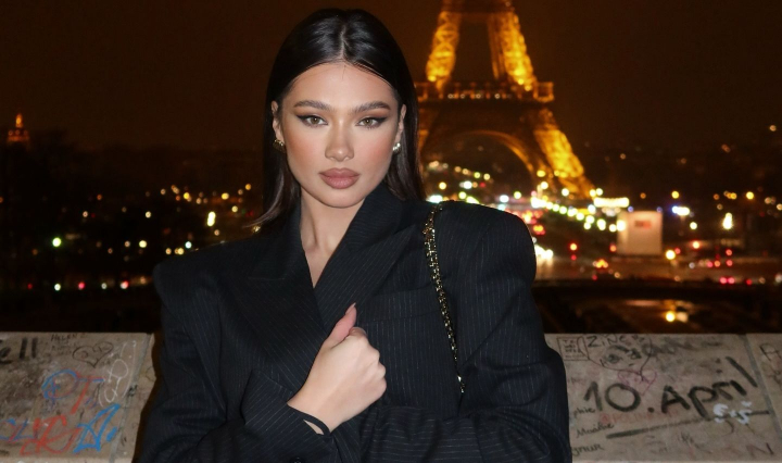 Misha Miller, show spectaculos la 9 mii de metri înălțime: „Primul concert în aer, wow! Am avut super mari emoții” - VIDEO Misha Miller, show spectaculos la 9 mii de metri înălțime: „Primul concert în aer, wow! Am avut super mari emoții” - VIDEO