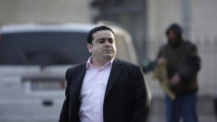 Adrian Minune și-a făcut operație de micșorare a stomacului. Artistul vrea să fie în formă la nunta fiicei sale, Adriana Adrian Minune și-a făcut operație de micșorare a stomacului. Artistul vrea să fie în formă la nunta fiicei sale, Adriana