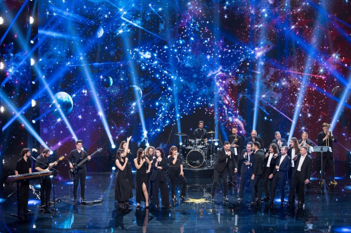 Cine sunt tinerii din Corul Regal care au primit Golden Buzz de la Smiley și Pavel Bartoș! Au cântat pentru regi și Papa Francisc, iar acum au ridicat jurații la dans: „Mai aveam puțin și ne suiam pe masă!”
