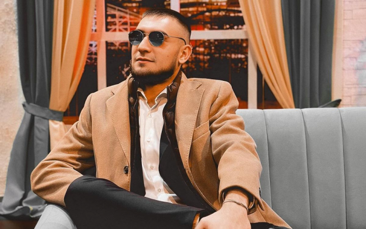 Dragostea plutește în aer! Cristi Botgros, fotografie rară alături de iubita lui, Alexandra Cuhuteac - FOTO Dragostea plutește în aer! Cristi Botgros, fotografie rară alături de iubita lui, Alexandra Cuhuteac - FOTO