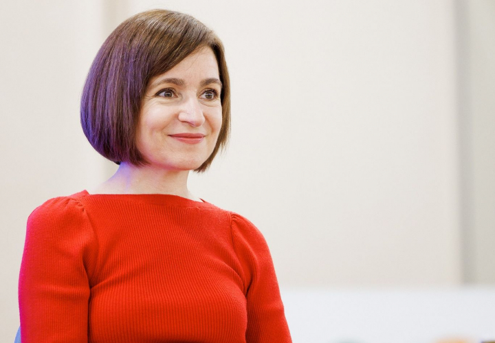 Maia Sandu își sărbătorește ziua de naștere! Șefa statului împlinește 52 de ani - VIDEO Maia Sandu își sărbătorește ziua de naștere! Șefa statului împlinește 52 de ani - VIDEO