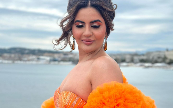 Până și fotografii au fost șocați. Cum arată rochia purtată de o actriță din India la Festivalul de la Cannes - FOTO/VIDEO Până și fotografii au fost șocați. Cum arată rochia purtată de o actriță din India la Festivalul de la Cannes - FOTO/VIDEO