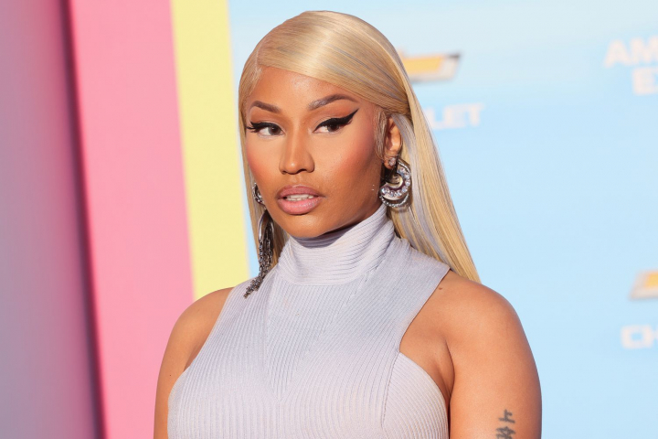 Nicki Minaj a fost arestată pe un aeroport din Olanda, chiar înaintea unui concert. Ce au găsit polițiștii asupra ei Nicki Minaj a fost arestată pe un aeroport din Olanda, chiar înaintea unui concert. Ce au găsit polițiștii asupra ei