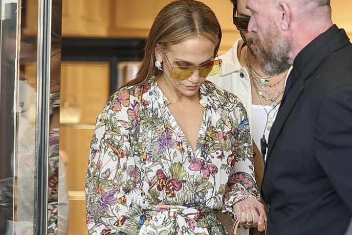 Își poate salva mariajul? În sfârșit, Jennifer Lopez recunoaște că are probleme în familie Își poate salva mariajul? În sfârșit, Jennifer Lopez recunoaște că are probleme în familie