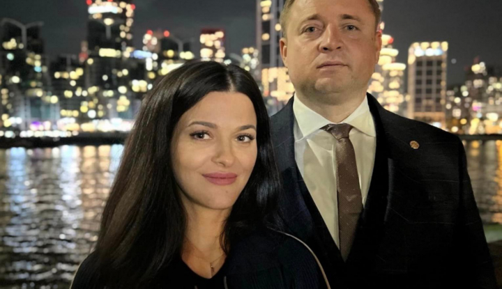 Divorțati, dar totuși împreună? Eugenia Cavcaliuc a publicat o fotografie în care își sărută fostul soț - FOTO Divorțati, dar totuși împreună? Eugenia Cavcaliuc a publicat o fotografie în care își sărută fostul soț - FOTO