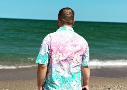 După un divorț dureros, un artist celebru iubește din nou. Cine este femeia în care și-a găsit alinarea După un divorț dureros, un artist celebru iubește din nou. Cine este femeia în care și-a găsit alinarea