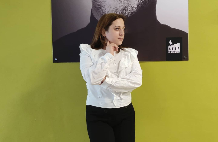 Psihoterapeutul Andriana Verega a creat un proiect unic de dezvoltare personală: „L-am copt vreo 4 ani pentru a veni cu ceva într-adevăr de valoare” - VIDEO Psihoterapeutul Andriana Verega a creat un proiect unic de dezvoltare personală: „L-am copt vreo 4 ani pentru a veni cu ceva într-adevăr de valoare” - VIDEO