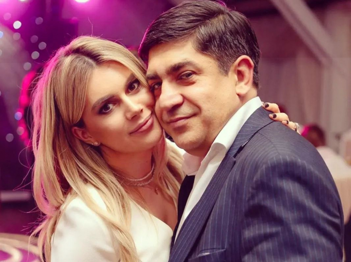 Corneliu și Angela Botgros, radiază de fericire! Ce prenume au ales pentru micuța lor - FOTO Corneliu și Angela Botgros, radiază de fericire! Ce prenume au ales pentru micuța lor - FOTO