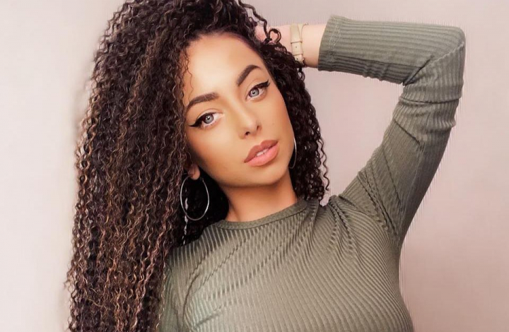 Noul trend al verii în materie de păr! Ce coafură recomandă hairstylista Ecaterina Badiuk pentru acest sezon - VIDEO Noul trend al verii în materie de păr! Ce coafură recomandă hairstylista Ecaterina Badiuk pentru acest sezon - VIDEO