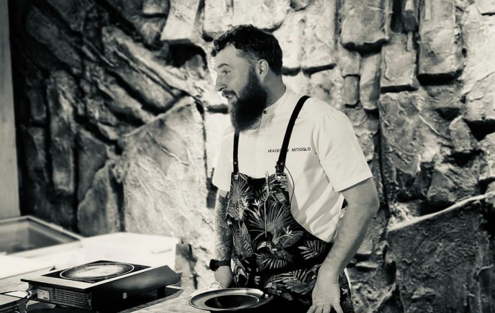 Cum să faci un ou poșat perfect? Iată cea mai simplă metodă! Veaceslav Mitioglo, chef: „Ouăle trebuie să fie reci...” - VIDEO Cum să faci un ou poșat perfect? Iată cea mai simplă metodă! Veaceslav Mitioglo, chef: „Ouăle trebuie să fie reci...” - VIDEO