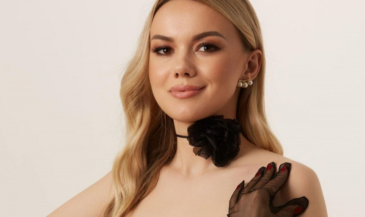 Rodica Untilă, o graviduță liniștită și împlinită! Cum se simte bloggerița, dar și cum decurge sarcina - VIDEO Rodica Untilă, o graviduță liniștită și împlinită! Cum se simte bloggerița, dar și cum decurge sarcina - VIDEO