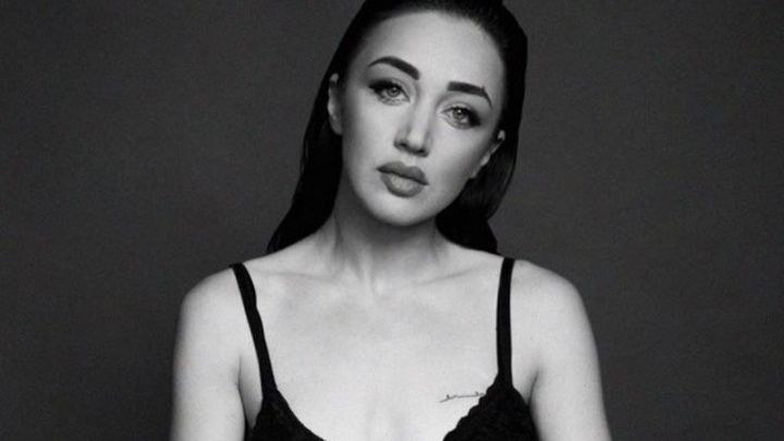 Daniela Burlaca a fost nașă mare! Regizoarea a ales o rochie spectaculoasă pentru marele eveniment
