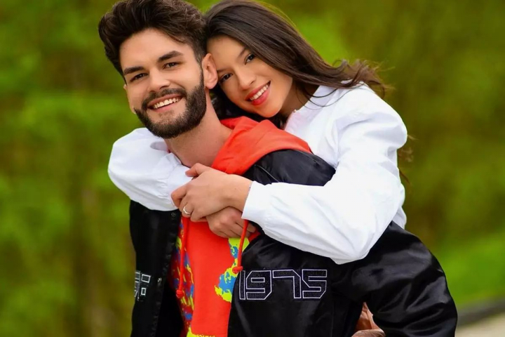 Cleopatra Stratan și Edward Sanda, marcați de o întâmplare dramatică la care au fost martori în vacanță în Italia: „A venit elicopterul pe plajă, ne-a evacuat…” Cleopatra Stratan și Edward Sanda, marcați de o întâmplare dramatică la care au fost martori în vacanță în Italia: „A venit elicopterul pe plajă, ne-a evacuat…”