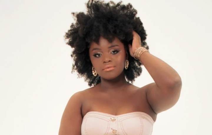 După o căsătorie eșuată, moldoveanca din Madagascar, Cynthia Elisoa a făcut noi dezvăluiri: „Nu pot atrage o relație sănătoasă dacă eu...” După o căsătorie eșuată, moldoveanca din Madagascar, Cynthia Elisoa a făcut noi dezvăluiri: „Nu pot atrage o relație sănătoasă dacă eu...”