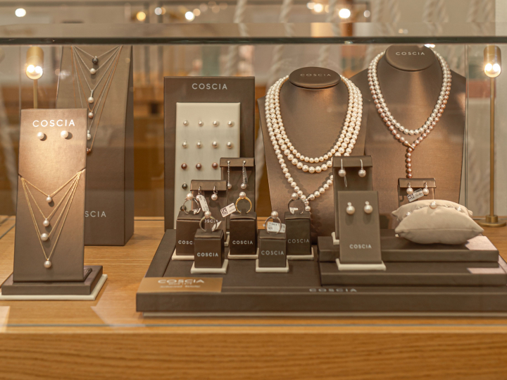 VOIS - DIVERSITATE, ELEGANȚĂ, EXPERIENȚĂ PERSONALIZATĂ. DESCOPERĂ NOUL SANCTUAR AL BIJUTERIILOR VOIS - DIVERSITATE, ELEGANȚĂ, EXPERIENȚĂ PERSONALIZATĂ. DESCOPERĂ NOUL SANCTUAR AL BIJUTERIILOR