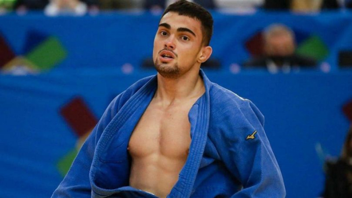 Performanță legendară pentru Judo-ul din Republica Moldova, două medalii de bronz la Jocurile Olimpice! Adil Osmanov se întoarce acasă învingător - VIDEO Performanță legendară pentru Judo-ul din Republica Moldova, două medalii de bronz la Jocurile Olimpice! Adil Osmanov se întoarce acasă învingător - VIDEO