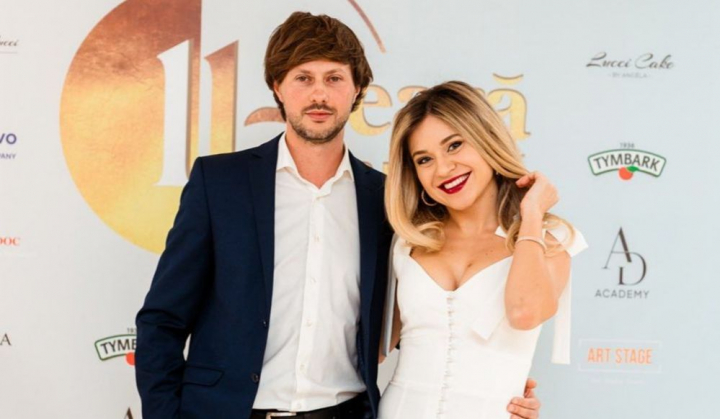 De 8 ani împreună! Mesajul emoționant al Vladei Mardari la aniversarea relației cu soțul ei - FOTO/VIDEO De 8 ani împreună! Mesajul emoționant al Vladei Mardari la aniversarea relației cu soțul ei - FOTO/VIDEO